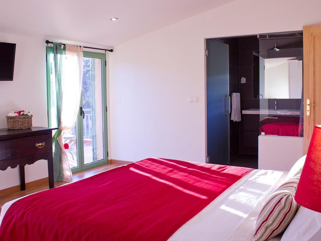 Vale De Ferreiros Guest House Abrantes Room photo